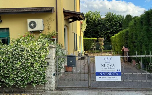 SOLIERA A DUE PASSI DAL CENTRO PORZIONE DI CASA!!!