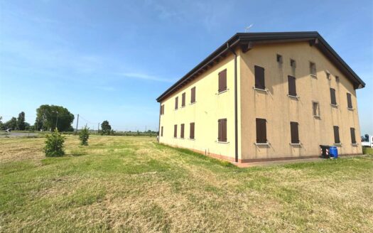 RIO SALICETO STUPENDO TRILOCALE A3 CON “GIARDINO”