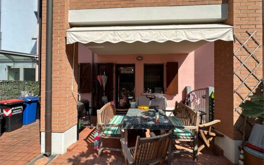 CARPI FRAZIONE FOSSOLI BELLISSIMO DUPLEX  CLASSE B