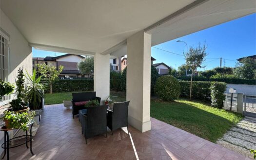 REGGIOLO ESCLUSIVA VILLA “SIGNORILE”
