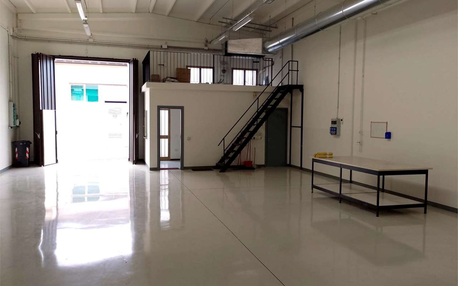 SOLIERA LABORATORIO - CAPANNONE IN LOCAZIONE